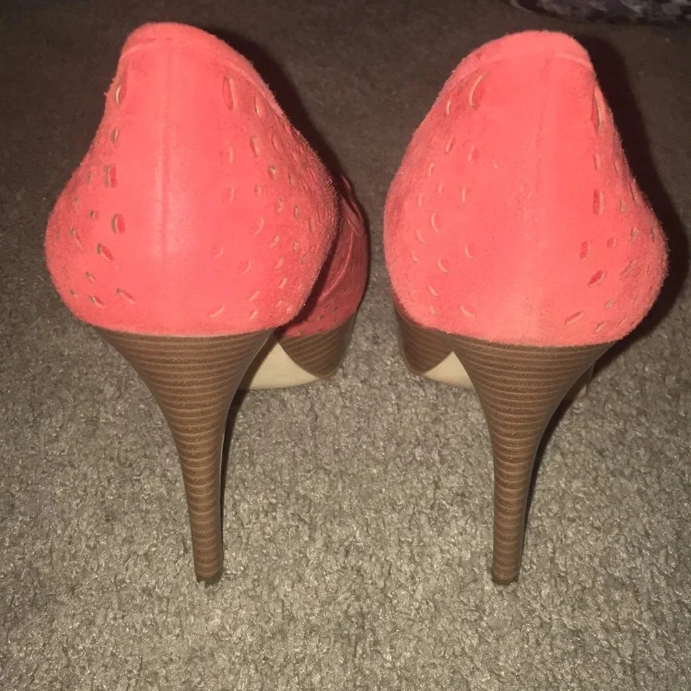 Enzo Angiolini Orange Laser Suede Platform Pumps